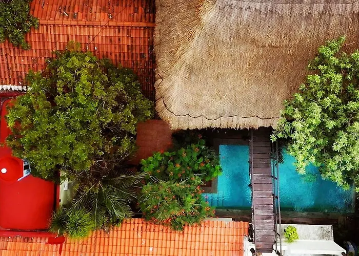 Con Piscina Y Acceso A Laguna Yalku, *