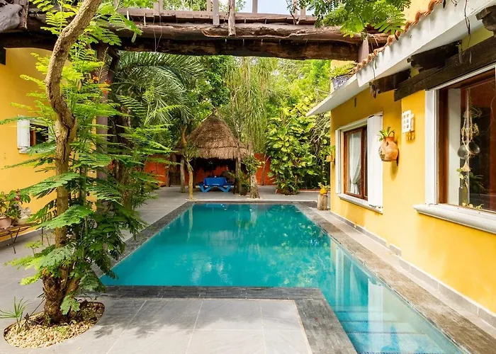 Pousada Con Piscina Y Acceso A Laguna Yalku, *