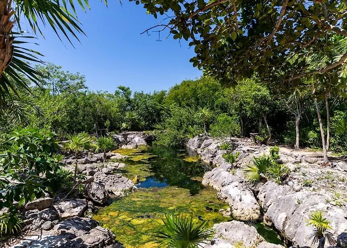 Con Piscina Y Acceso A Laguna Yalku,